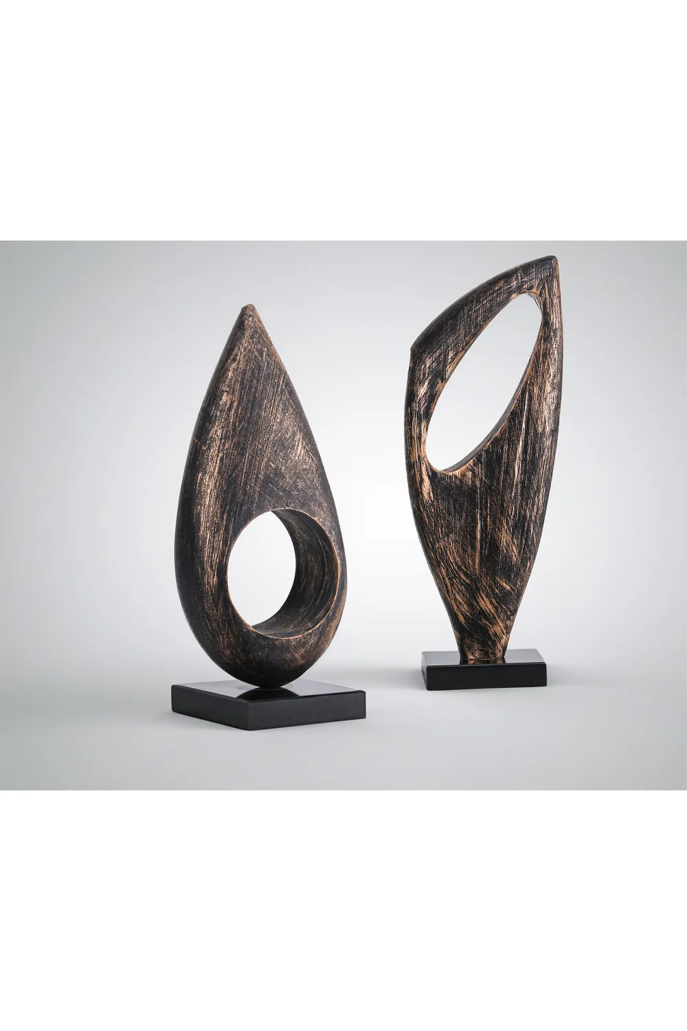 Antique Bronze Sculpture | Liang & Eimil Armando