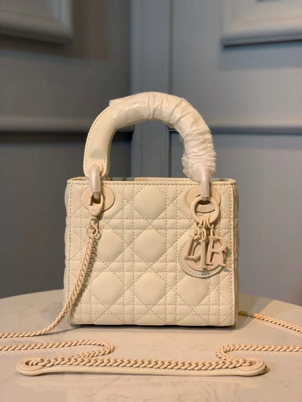 DI Mini Lady Bag Ivory For Women 6.5in/17cm CD M0505SLOI