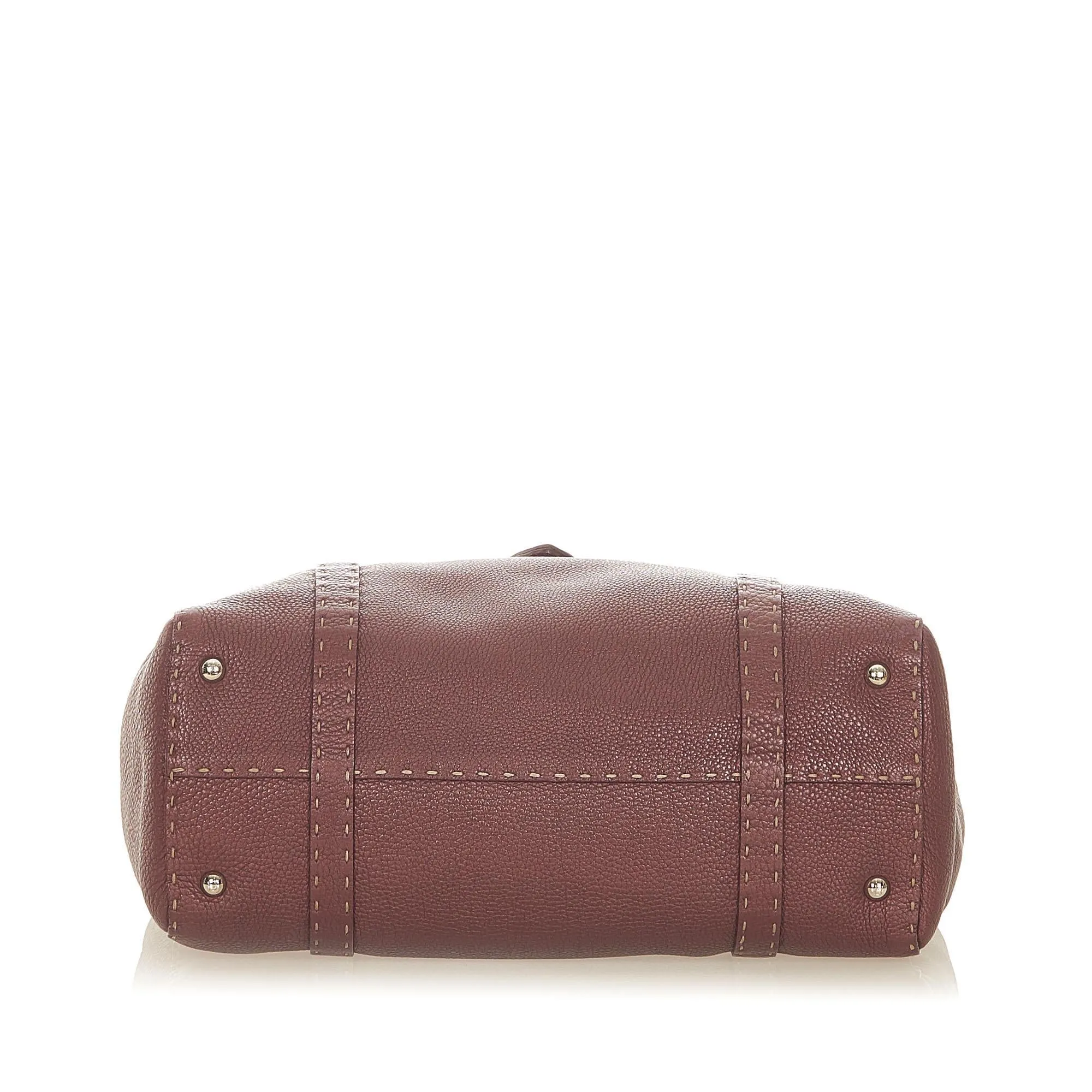 Fendi Selleria Linda Leather Shoulder Bag (SHG-31687)