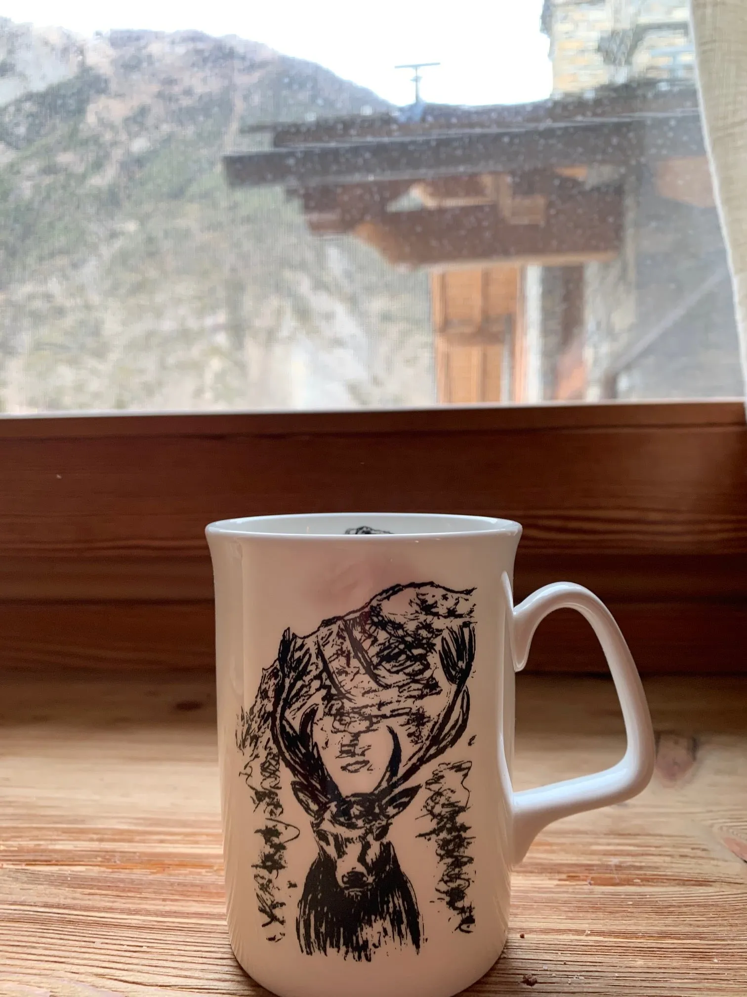 Fine bone china mug/deer mug/ Monte Bianco / alpine décor/ homeware/home-warming gift/Christmas gift/gifts for her/ gifts for him/Mont Blanc Active