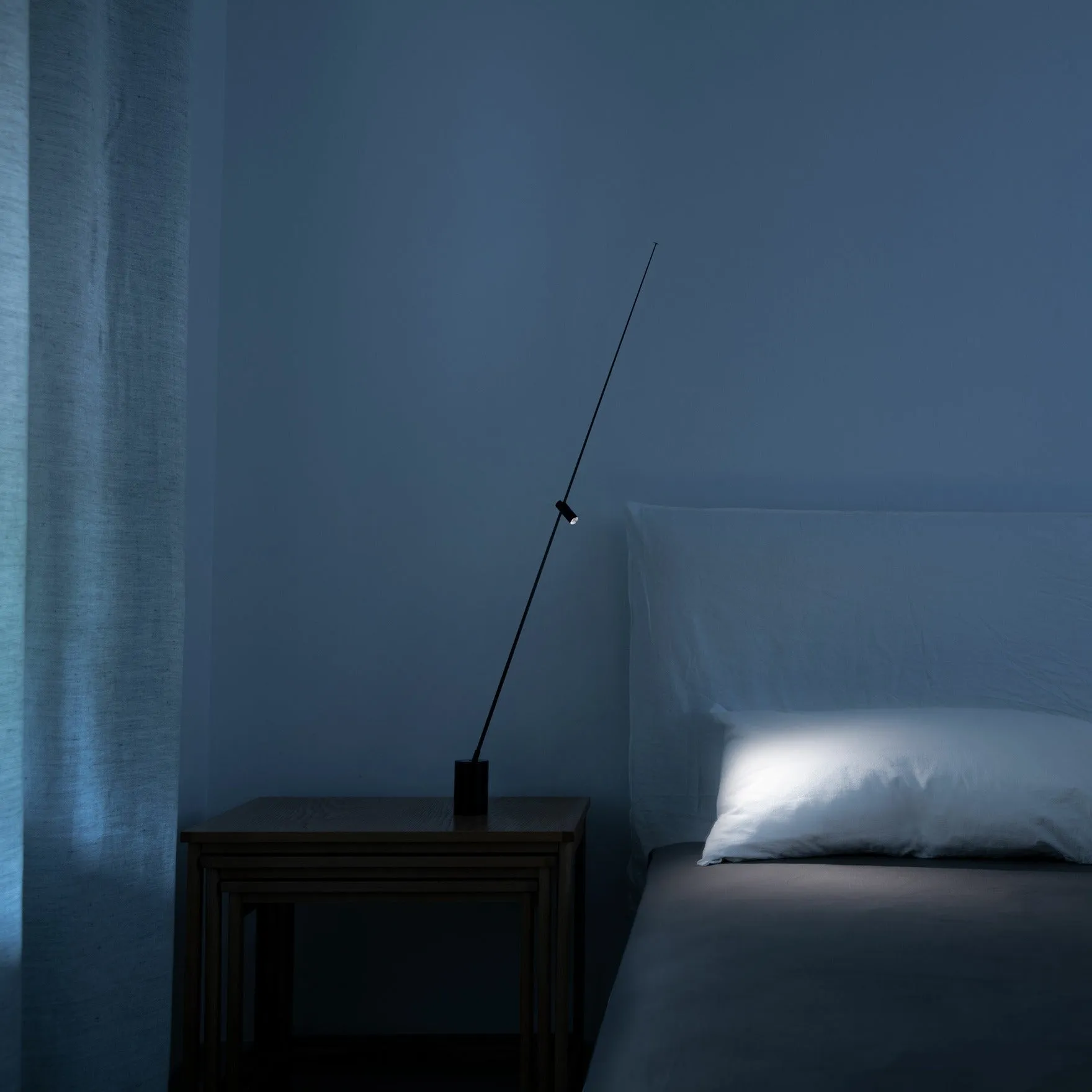FM LED Table Lamp