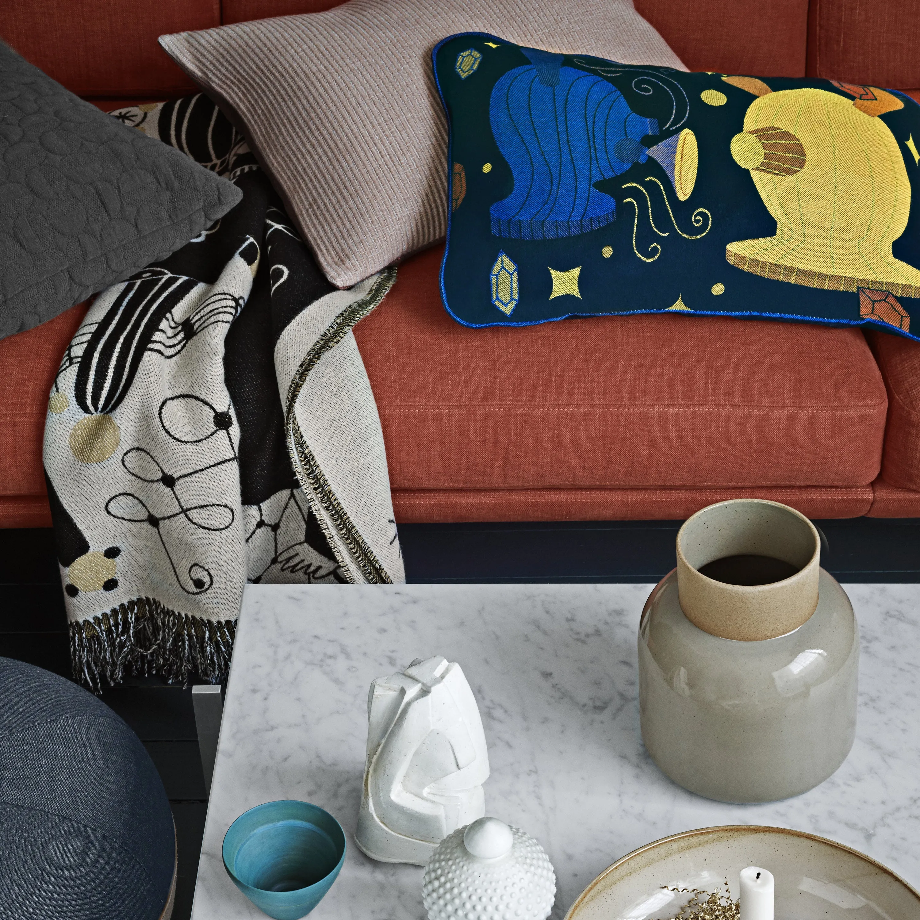 Jaime Hayon Throw Blanket