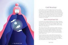 Mystic Mondays Tarot Journal - työkirja