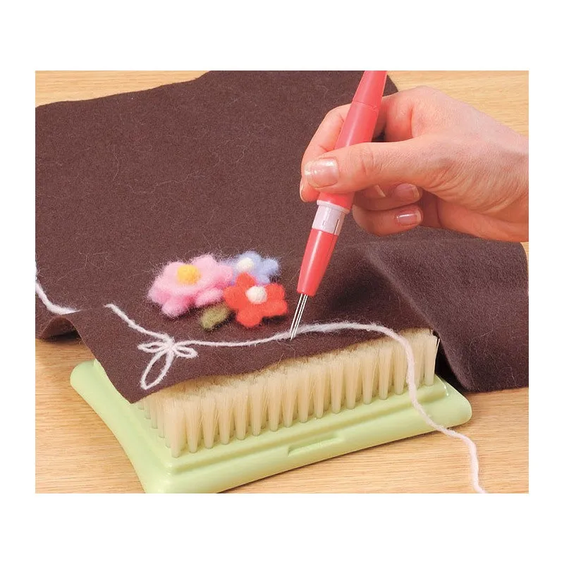 Pen Style Needle Felting Tool (Clover)