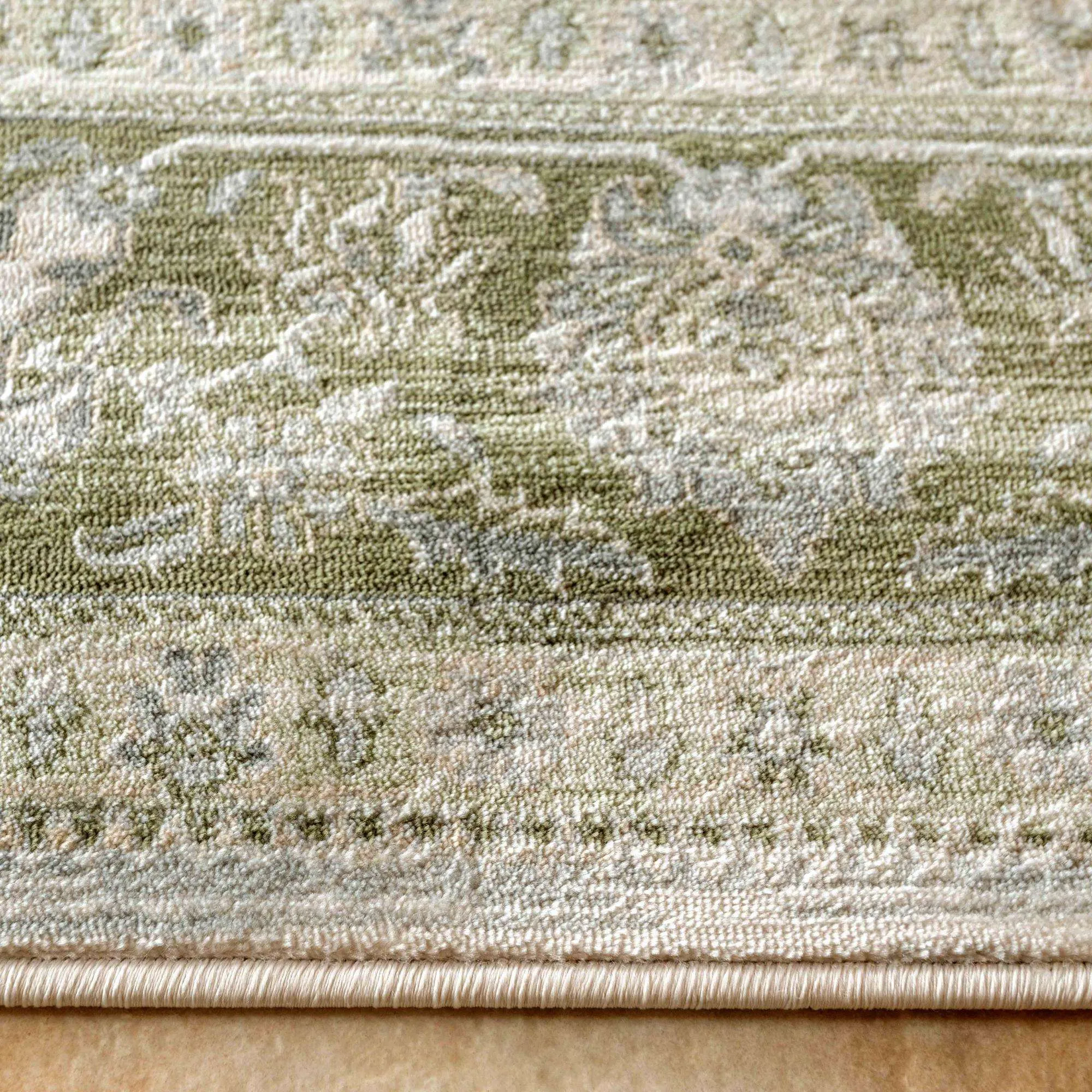 Vintage Traditional Green Floral Living Room Rug